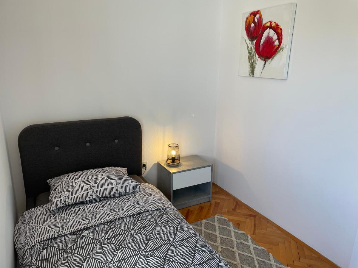 Apartment Tulip Premantura Eksteriør bilde