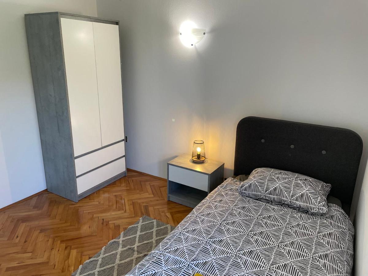Apartment Tulip Premantura Eksteriør bilde