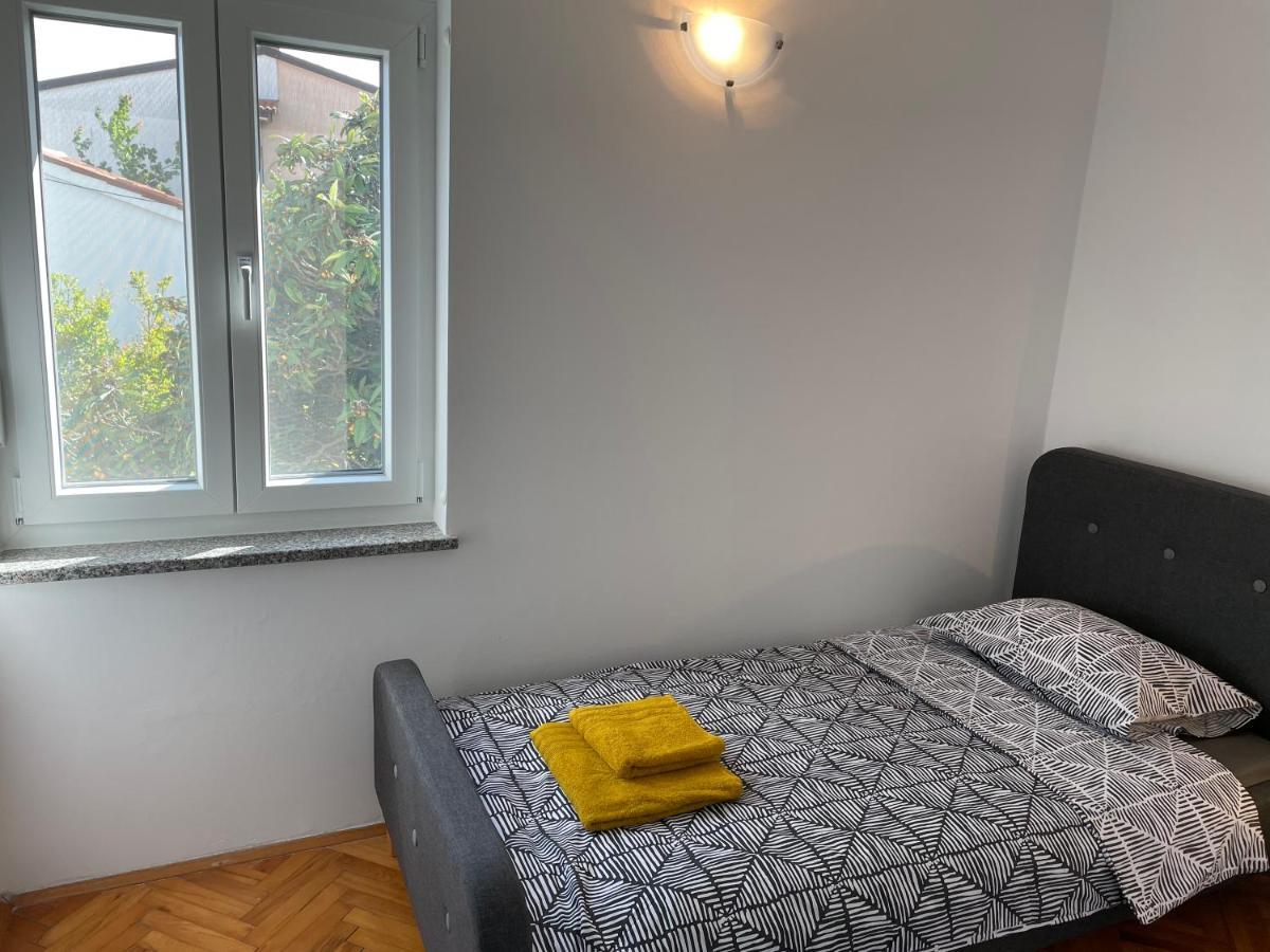 Apartment Tulip Premantura Eksteriør bilde